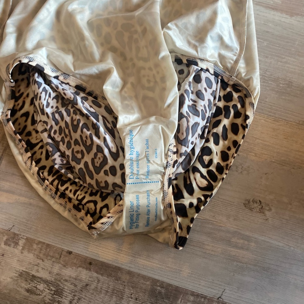 Leopard Print  One Piece - Picture 6 of 9